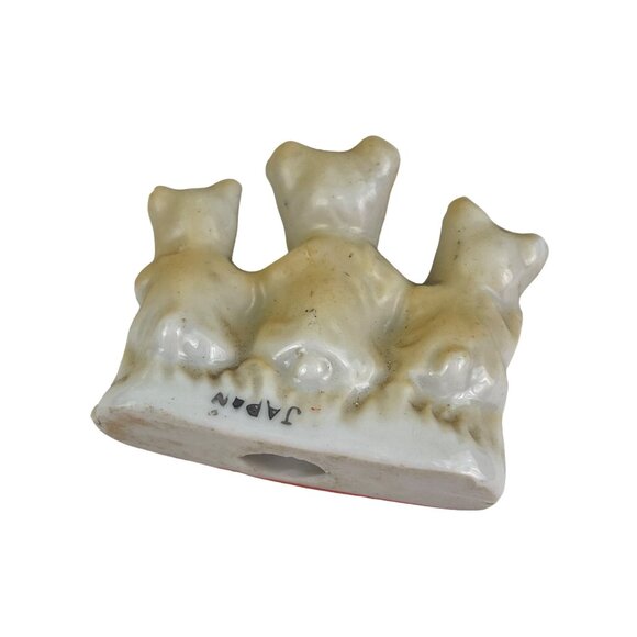 Vintage Japan Ceramic Three Bears Figurine - Picture 4 of 6
